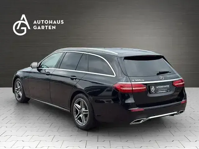 Używany Audi A6 S-Line 122 KM (89 kW) 2020 Czarny Kombi