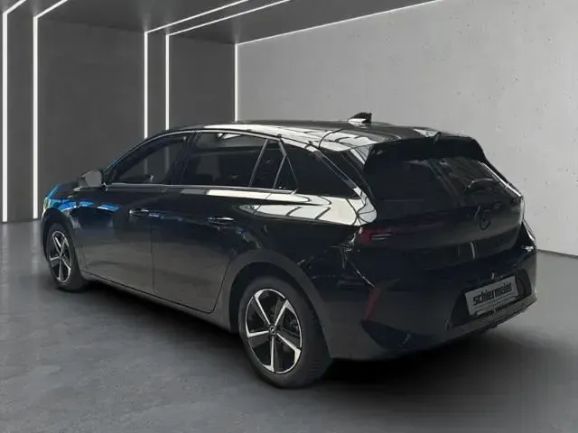 Gebraucht Opel Astra 131 PS (96 kW) 2025 Schwarz Kleinwagen