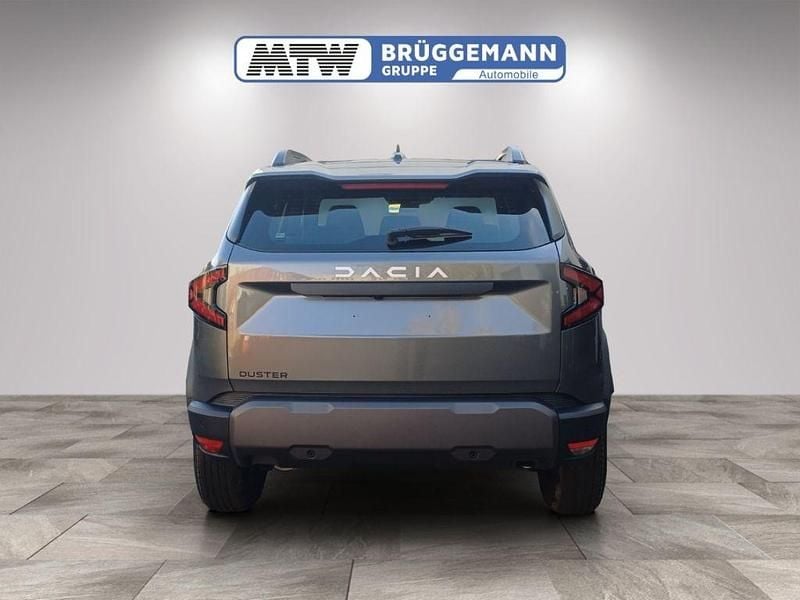 Neu Dacia Duster Expression 131 PS (96 kW) 2025 Grau SUV