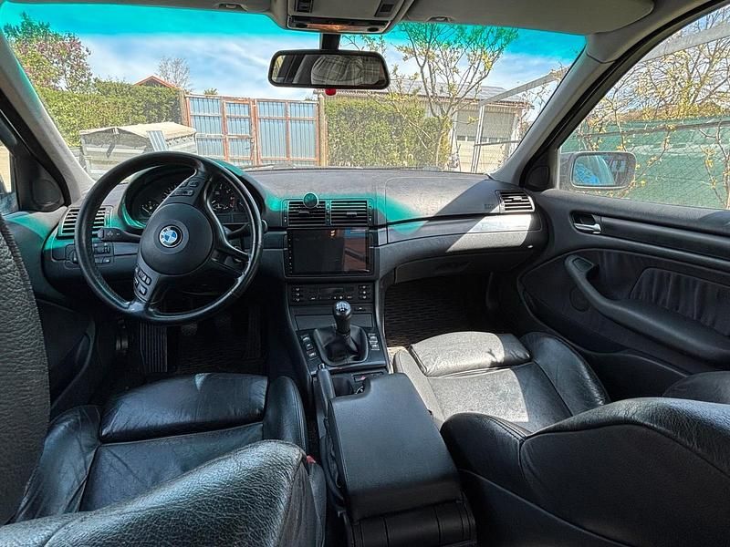 Second-hand BMW 325 2002 Gri Break