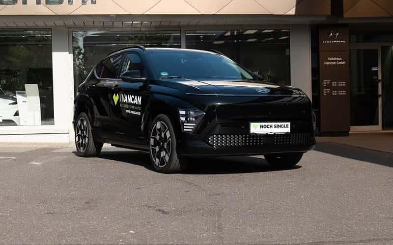 Schwarz Gebraucht 2023 Hyundai Kona Prime SUV | 32.990 € (Guter Preis) - Bild 1/4