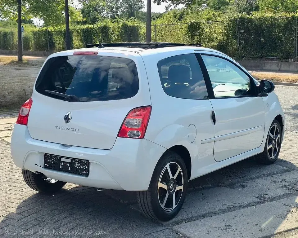 Gebraucht Renault Twingo Night&Day 75 PS (55 kW) 2011 Weiß Kleinwagen