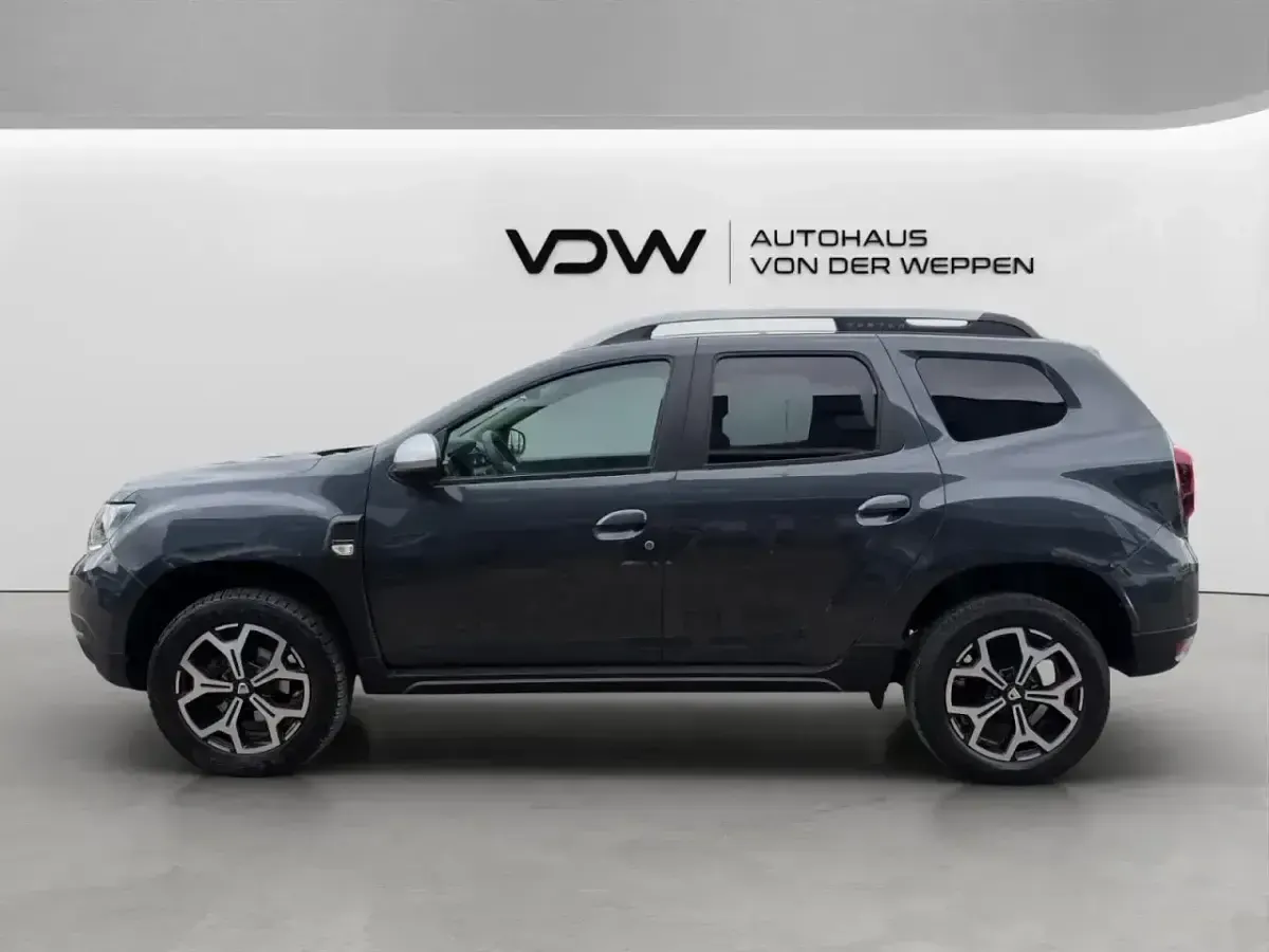 Gebraucht Dacia Duster Prestige 131 PS (96 kW) 2019 Grau SUV