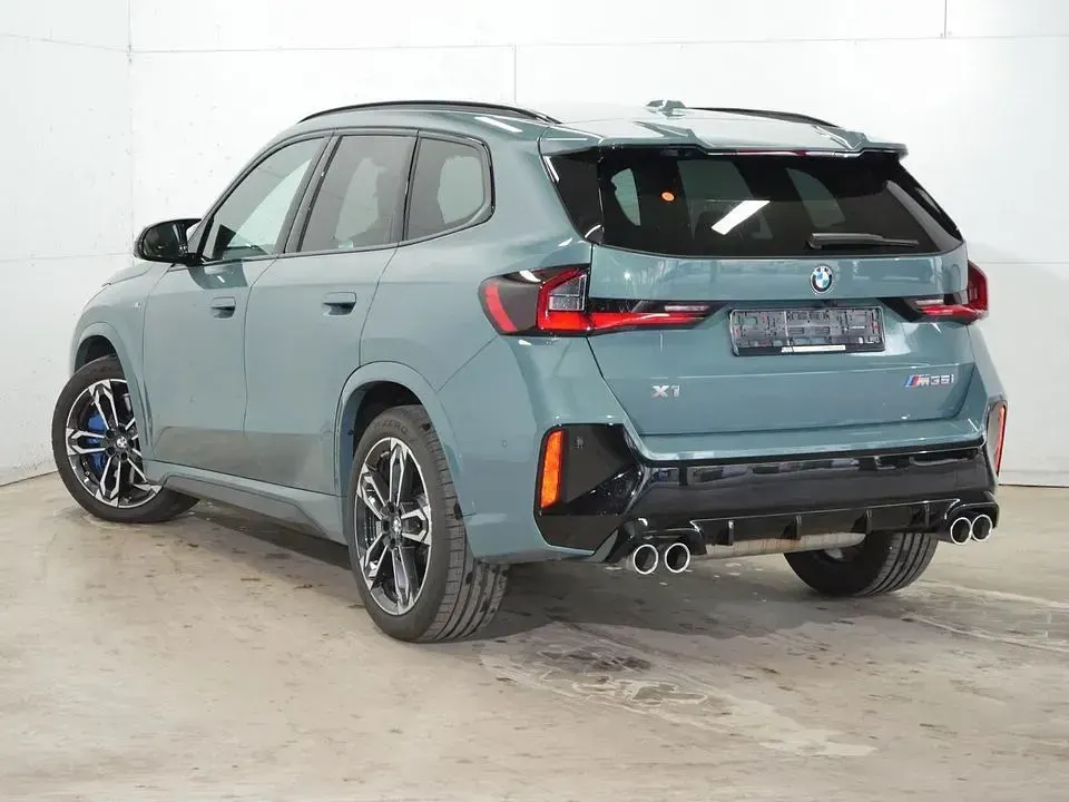 Gebraucht BMW X1 Performance 300 PS (220 kW) 2025 Grün SUV