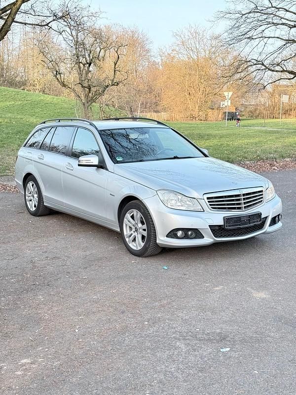 Gebraucht Mercedes C200 136 PS (100 kW) 2012 Silber Kombi