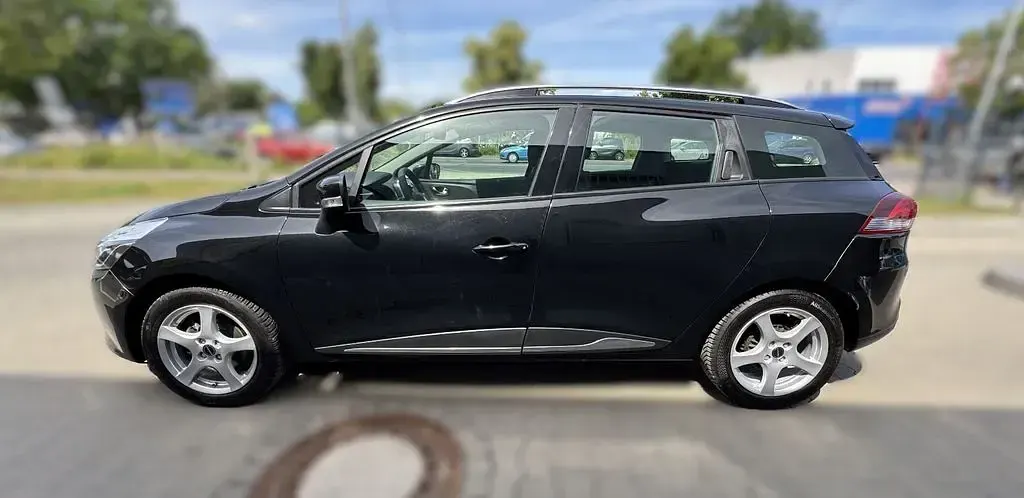 Gebraucht Renault Clio IV Dynamique 120 PS (88 kW) 2015 Schwarz Limousine