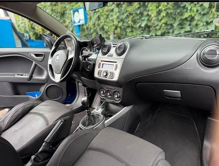 Blau Gebraucht 2011 Alfa Romeo MiTo Kleinwagen | 2.700 € - Bild 1/4