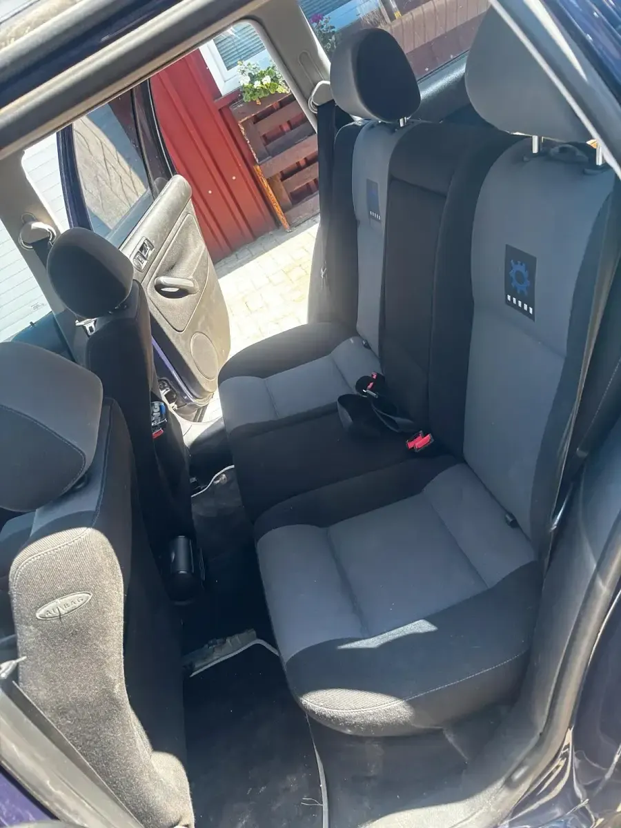 Gebraucht VW Golf IV 101 PS (74 kW) 2000 Blau Kombi