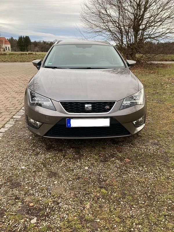 Gebraucht Seat Leon ST FR 140 PS (102 kW) 2014 Grau Kombi