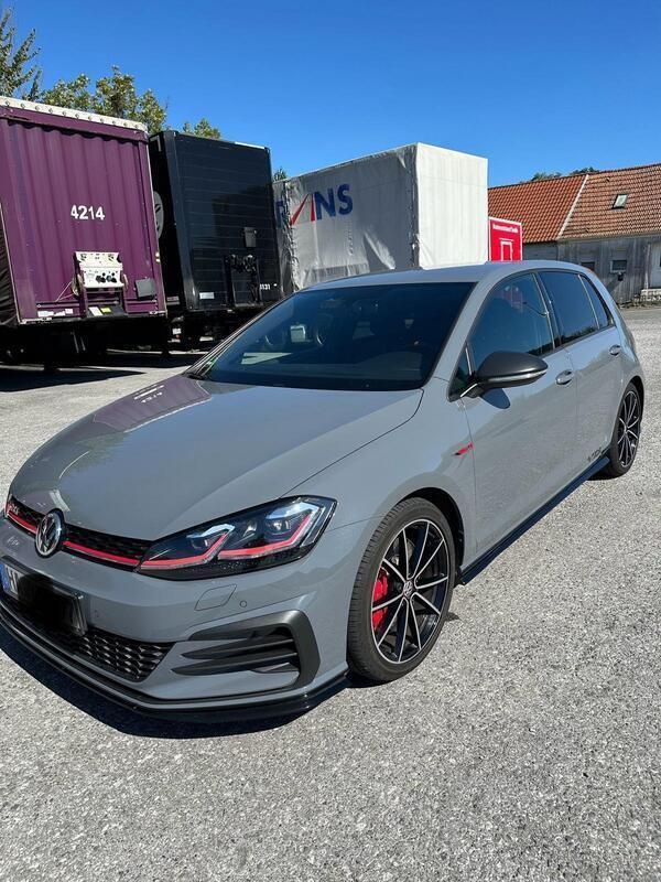 Grau Gebraucht 2019 VW Golf VII GTI Limousine | 23.500 € (Fairer Preis) - Bild 1/4