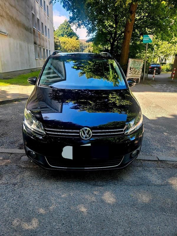 Schwarz Gebraucht 2012 VW Touran Van / Kleinbus | 4.200 € (Fairer Preis) - Bild 1/4