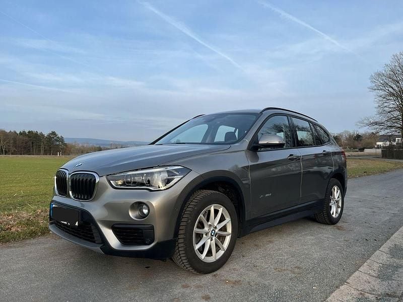 Gebraucht BMW X1 190 PS (139 kW) 2016 Grau SUV