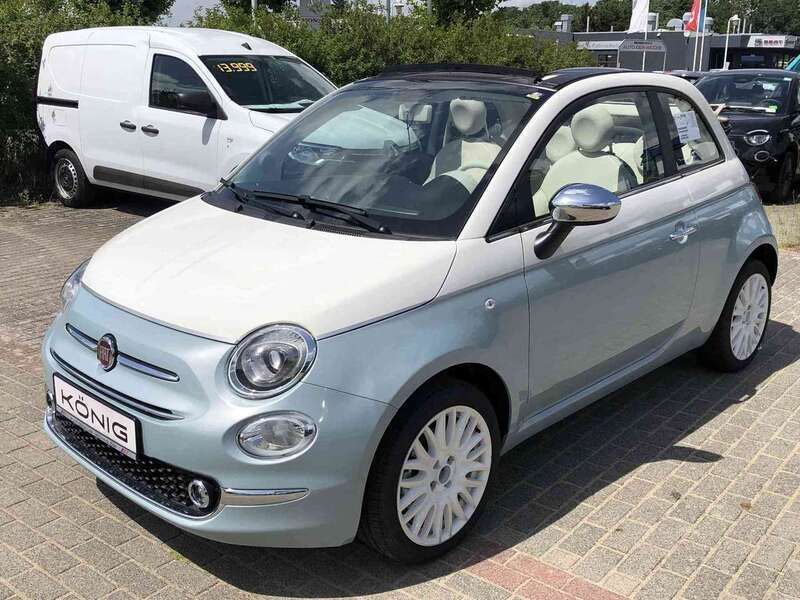 Gelato weiss / tau grün Gebraucht 2024 Fiat 500C Collezione Cabrio | 19.998 € (Teuer) - Bild 1/4