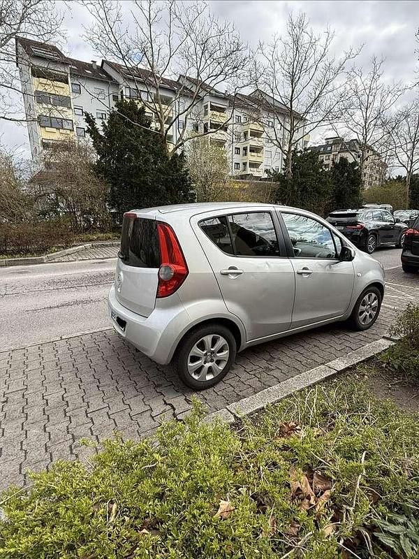 Gebraucht Opel Agila Edition 86 PS (63 kW) 2009 Kleinwagen