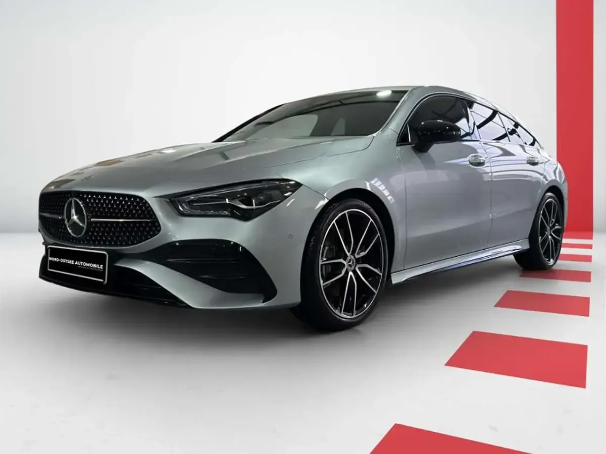 Gebraucht Mercedes CLA200 AMG 150 PS (110 kW) 2025 Metalliclack hightechsilber Kombi
