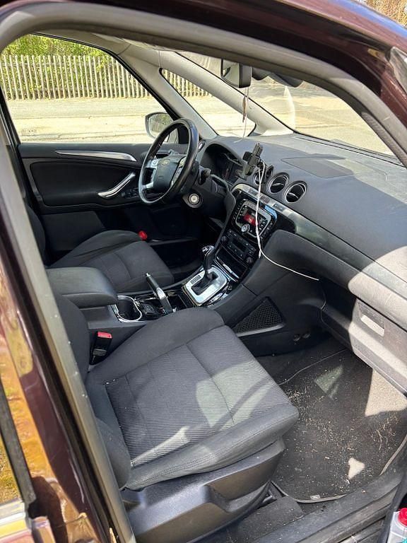 Gebraucht Ford S-MAX Titanium S 203 PS (149 kW) 2010 Violett Van / Kleinbus