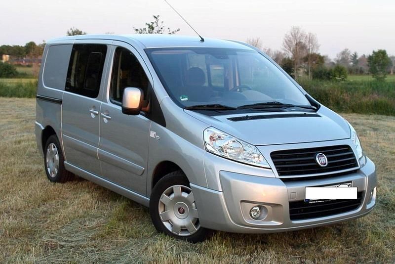 Silber Gebraucht 2012 Fiat Scudo Van / Kleinbus | 8.500 € (Fairer Preis) - Bild 1/4