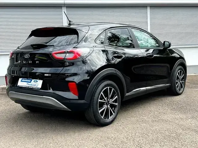 Gebraucht Ford Puma Titanium 125 PS (91 kW) 2021 Schwarz SUV