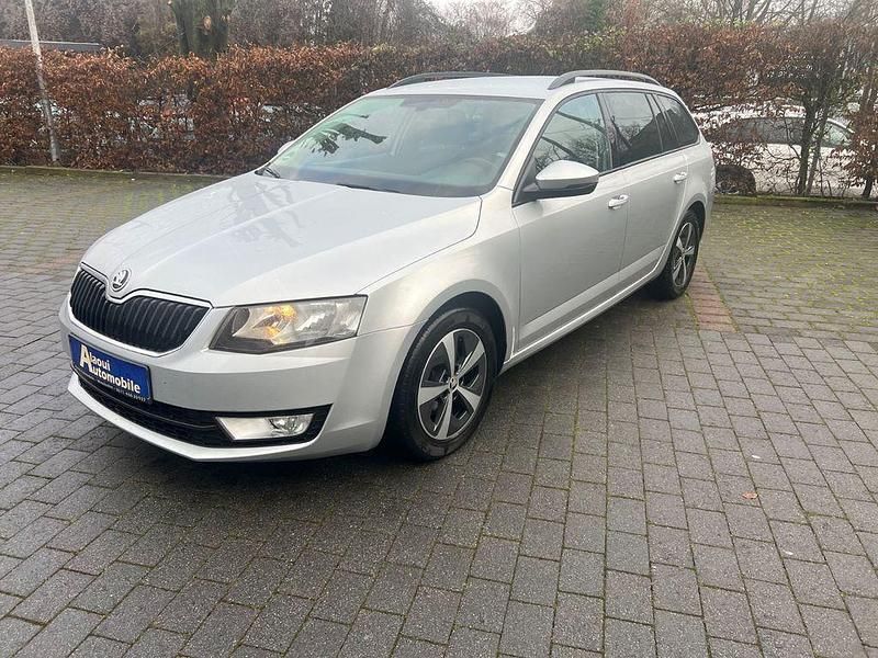 Gebraucht Skoda Octavia GreenLine 110 PS (80 kW) 2015 Silber Kombi