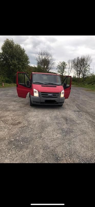 Rot Gebraucht 2008 Ford Transit Van / Kleinbus | 2.999 € (Guter Preis) - Bild 1/4