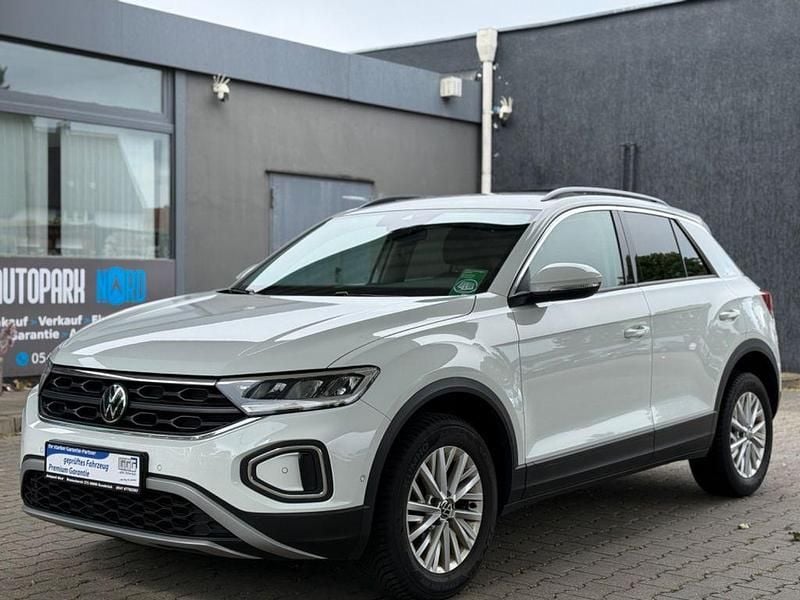 Gebraucht VW T-Roc 110 PS (80 kW) 2023 Weiß SUV