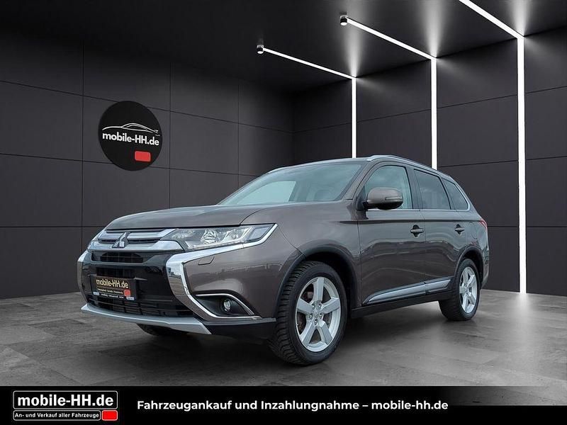 Granitbraun (m) Gebraucht 2018 Mitsubishi Outlander Top SUV | 21.990 € (Fairer Preis) - Bild 1/4
