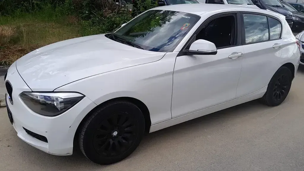 Gebraucht BMW 116 136 PS (100 kW) 2015 Weiß Kleinwagen