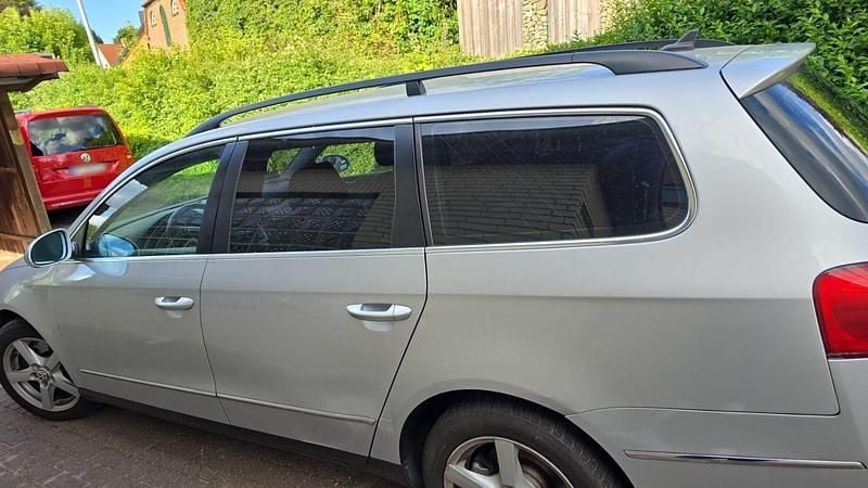 Gebraucht VW Passat 140 PS (102 kW) 2008 Silber Limousine