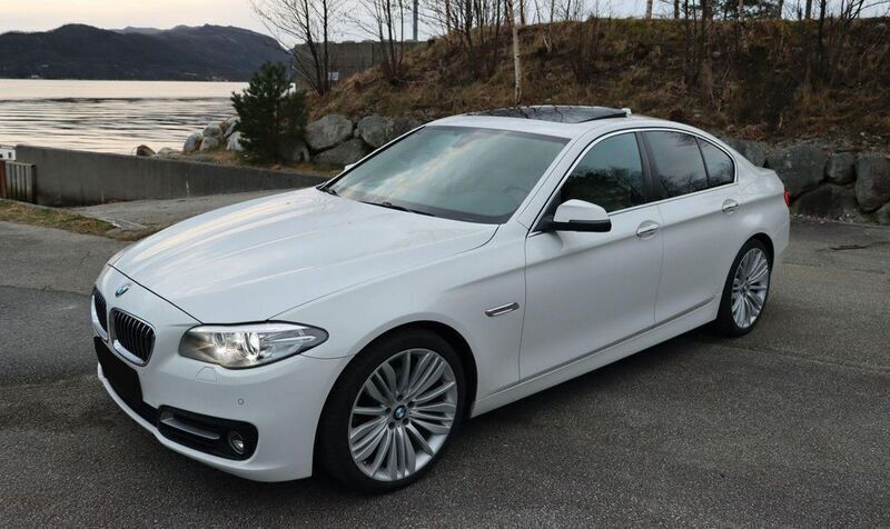 Weiß Gebraucht 2014 BMW 520 Limousine | 20.000 € (Fairer Preis) - Bild 1/4