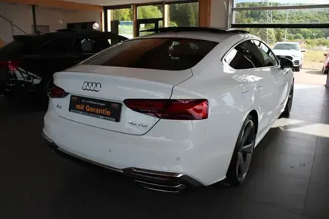Gebraucht Audi A5 Sportback S-Line 204 PS (150 kW) 2022 Weiß Kleinwagen