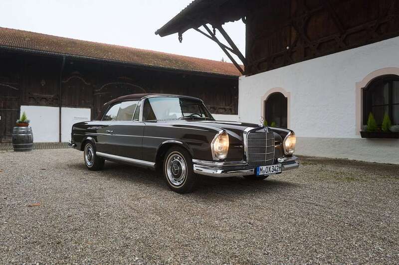 Tabacbraun Gebraucht 1968 Mercedes W111 Cabrio | 199.999 € - Bild 1/4