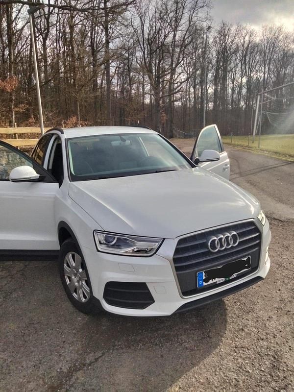 Usata Audi Q3 150 CV (110 kW) 2016 Bianco SUV