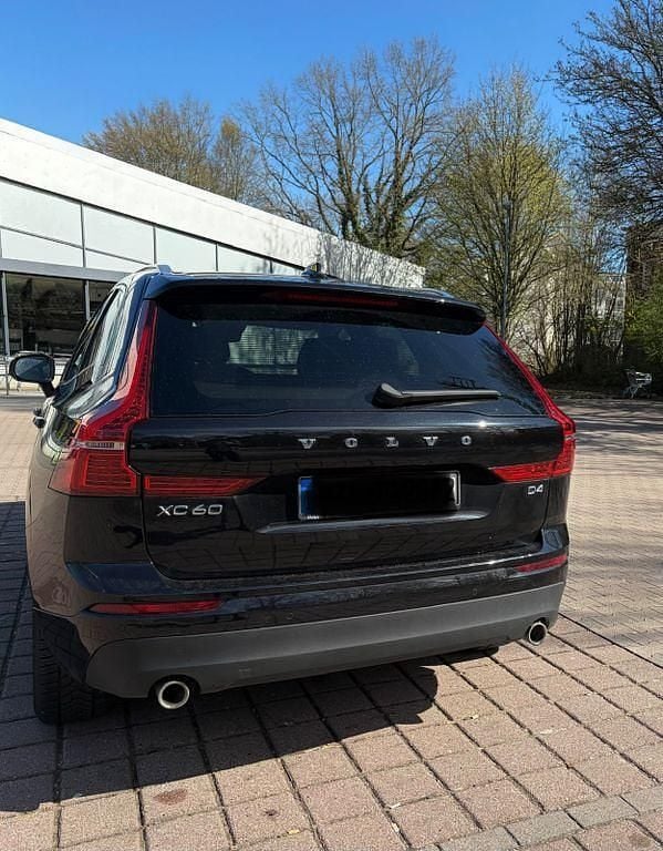 Gebraucht Volvo XC60 200 PS (147 kW) 2019 Schwarz SUV