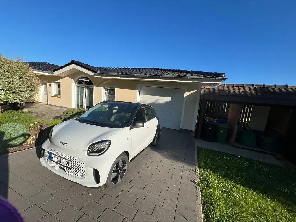 Gebraucht Smart ForFour Electric Drive 60 kW (82 PS) 2021 Weiß Limousine