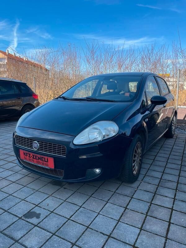 Blau Gebraucht 2009 Fiat Punto Kleinwagen | 900 € (Guter Preis) - Bild 1/4