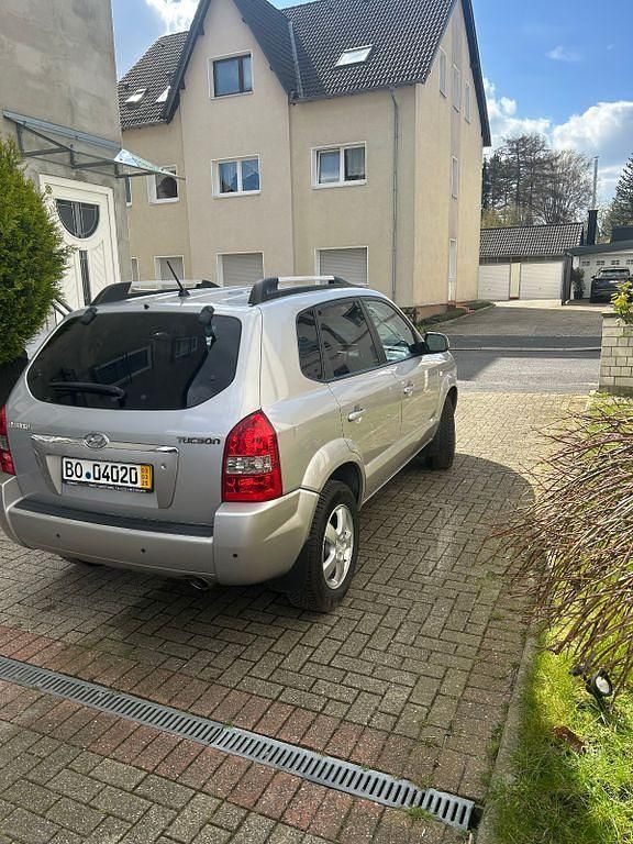 Gebraucht Hyundai Tucson GLS 141 PS (103 kW) 2006 Grau SUV
