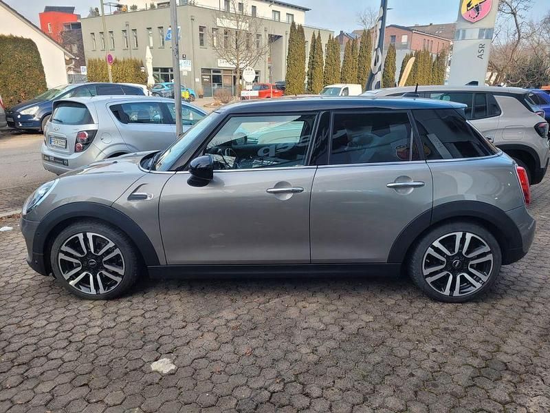 Gebraucht Mini Cooper Chili 136 PS (100 kW) 2018 Grau Kleinwagen