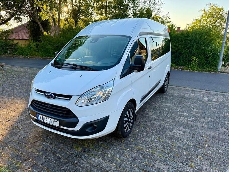 Weiß Gebraucht 2015 Ford Transit Custom Van / Kleinbus | 22.999 € - Bild 1/4