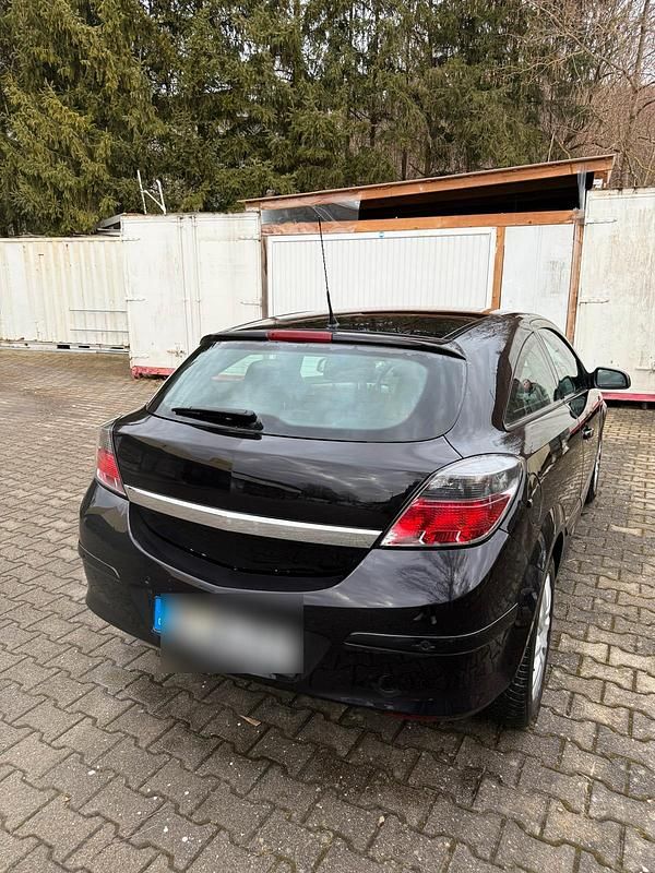 Gebraucht Opel Astra GTC 105 PS (77 kW) 2006 Schwarz Coupé