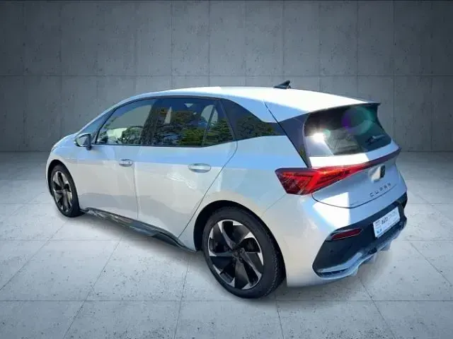 Neu Cupra Born 169 kW (231 PS) 2026 Silber Kleinwagen