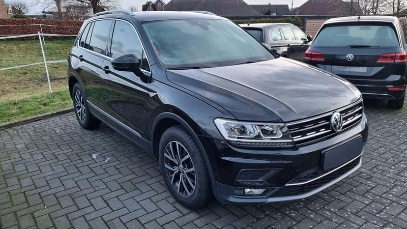 Gebraucht VW Tiguan Highline 150 PS (110 kW) 2018 Schwarz SUV