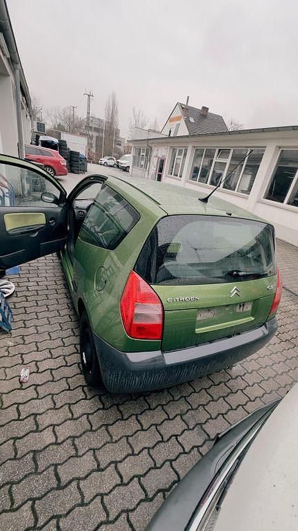 Gebraucht Citroën C2 60 PS (44 kW) 2003 Grün Kleinwagen
