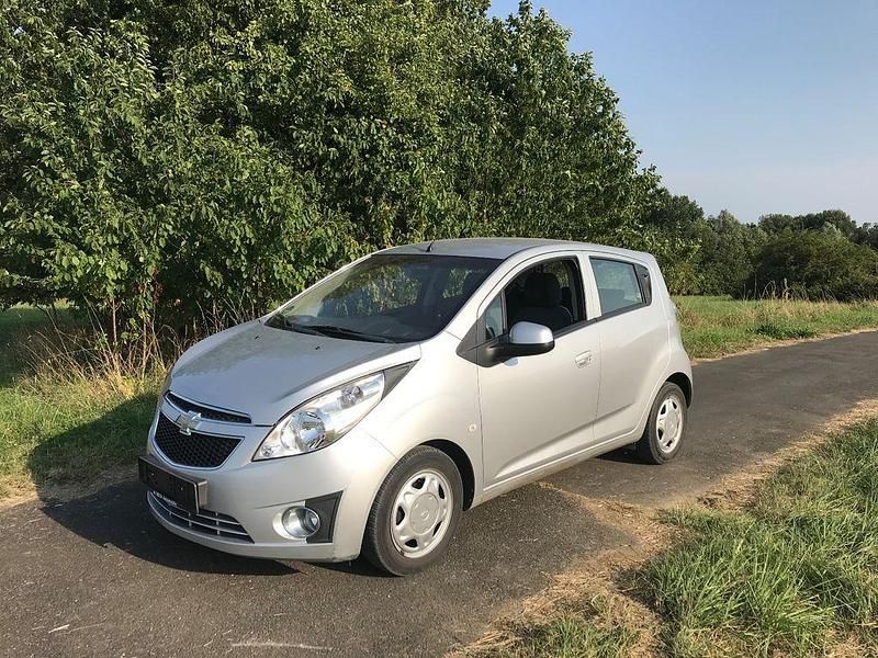 Silber Gebraucht 2012 Chevrolet Spark LS Kleinwagen | 2.790 € (Guter Preis) - Bild 1/4