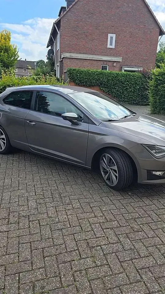 Gebraucht Seat Leon FR 179 PS (131 kW) 2015 Grau Limousine
