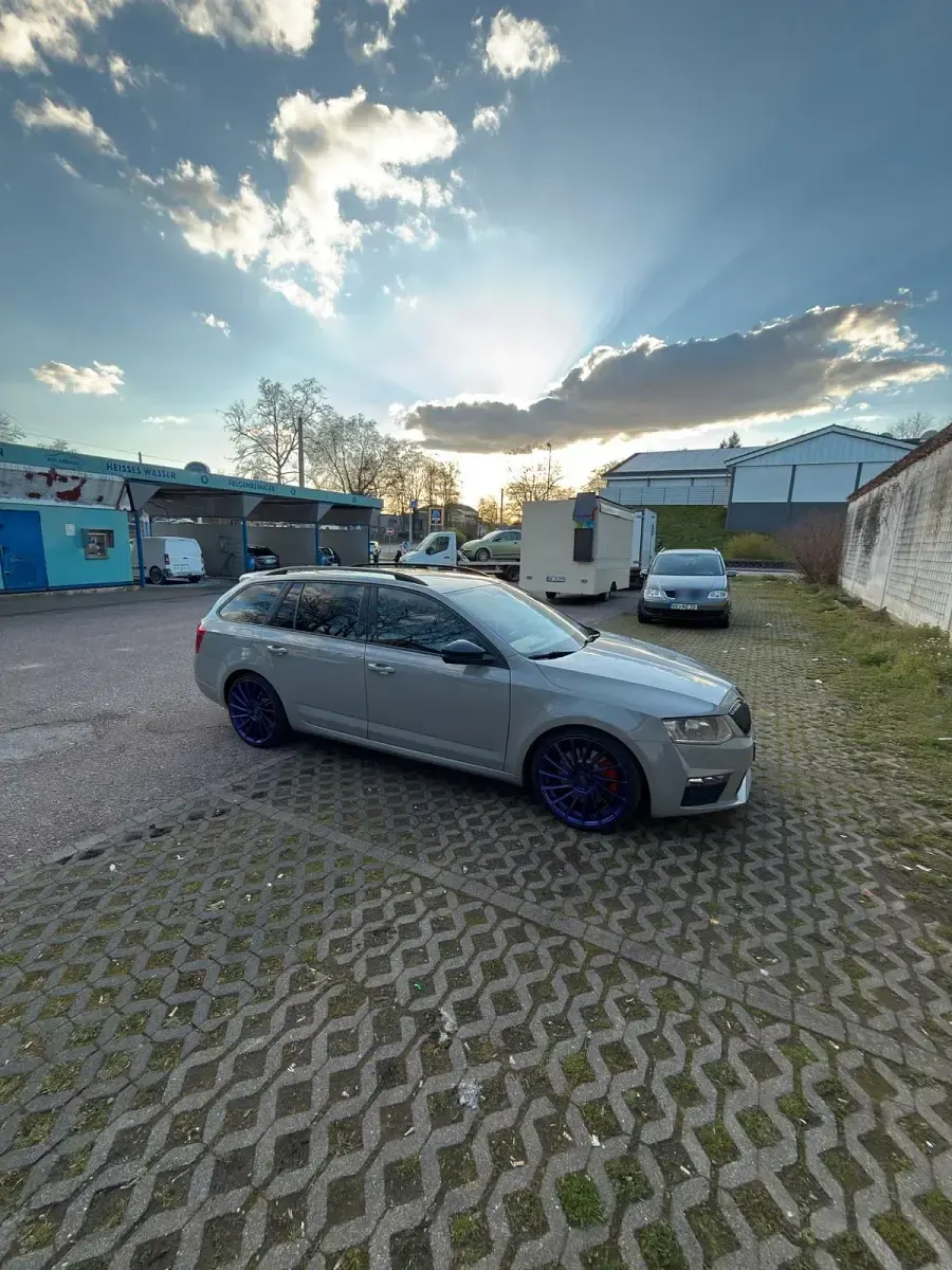 Gebraucht Skoda Octavia vRS 184 PS (135 kW) 2014 Grau Kombi
