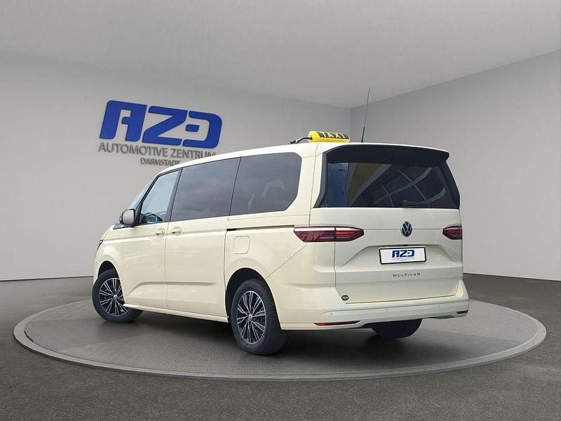 Gebraucht VW Multivan 150 PS (110 kW) 2024 Other Van