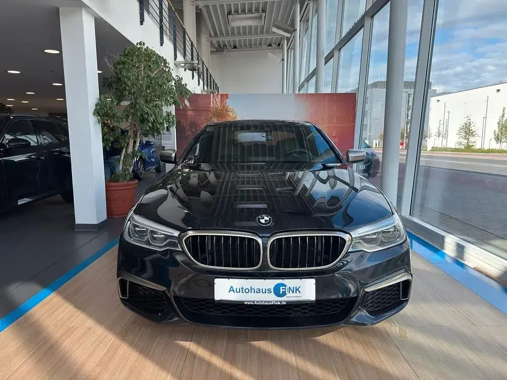 Gebraucht BMW M550 Performance 400 PS (294 kW) 2017 Schwarz Limousine