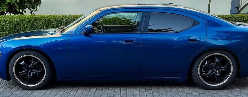 Blau Gebraucht 2010 Dodge Charger Limousine | 13.900 € (Fairer Preis) - Bild 1/4