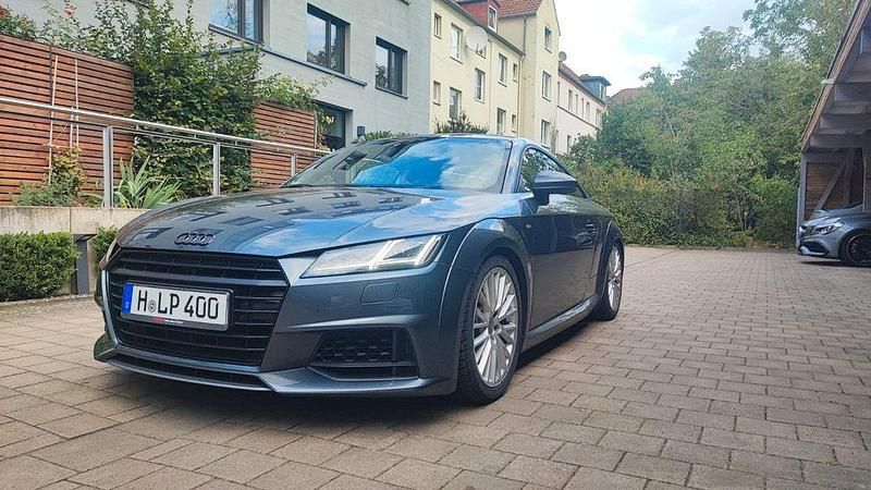 Grau Gebraucht 2014 Audi TT Sport Coupé | 18.200 € (Guter Preis) - Bild 1/4