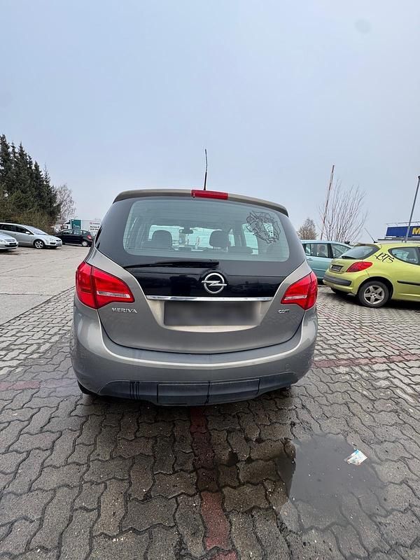 Gebraucht Opel Meriva 100 PS (73 kW) 2010 Braun Van / Kleinbus